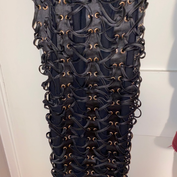 House of CB MOA Dress - Picture 7 of 8